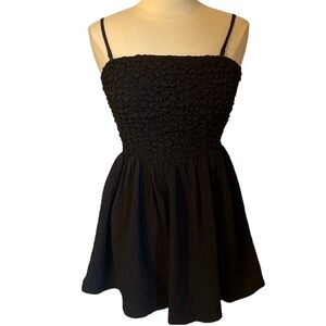 American Eagle Outfitters Black smocked popcorn mini dress w/straps Size Medium